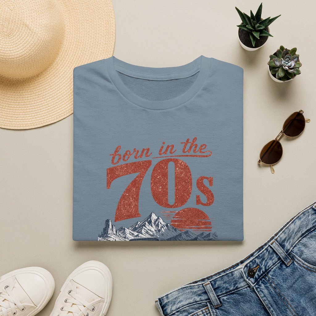 Born in the 70s T-Shirt — Retro 1970s Vintage Sunset Tee