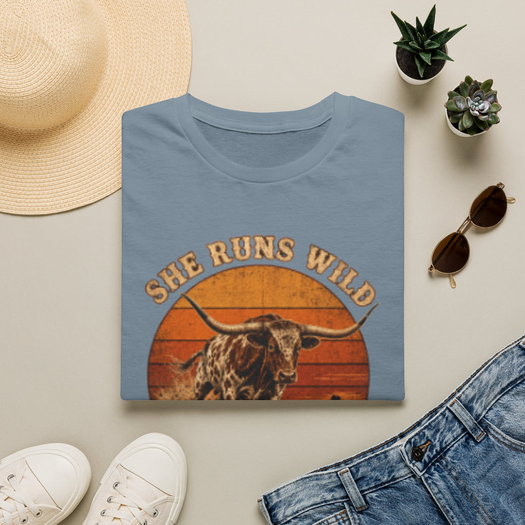 T-Shirt — "She Runs Wild" Western Longhorn Retro Graphic Tee