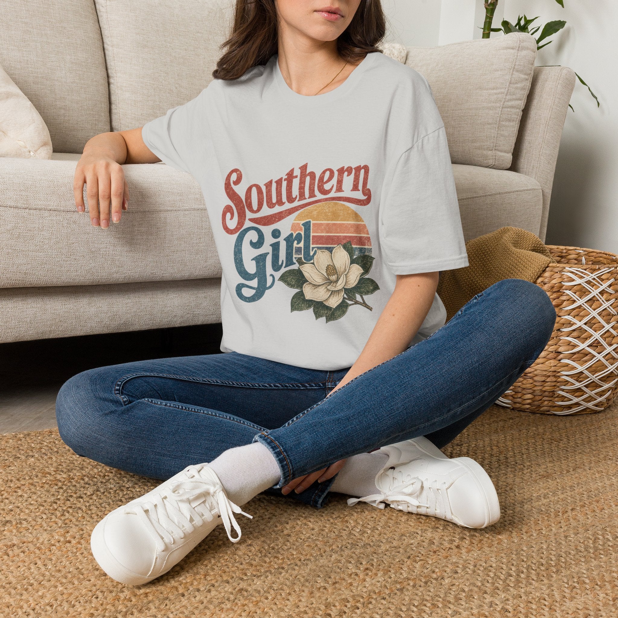 Southern Girl T-Shirt — Vintage Retro Magnolia Tee