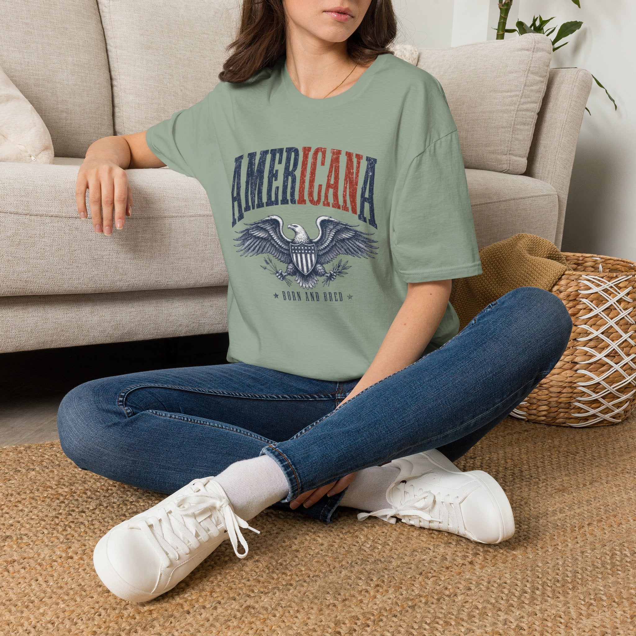 Americana Eagle T-Shirt — Vintage Patriotic Graphic Tee