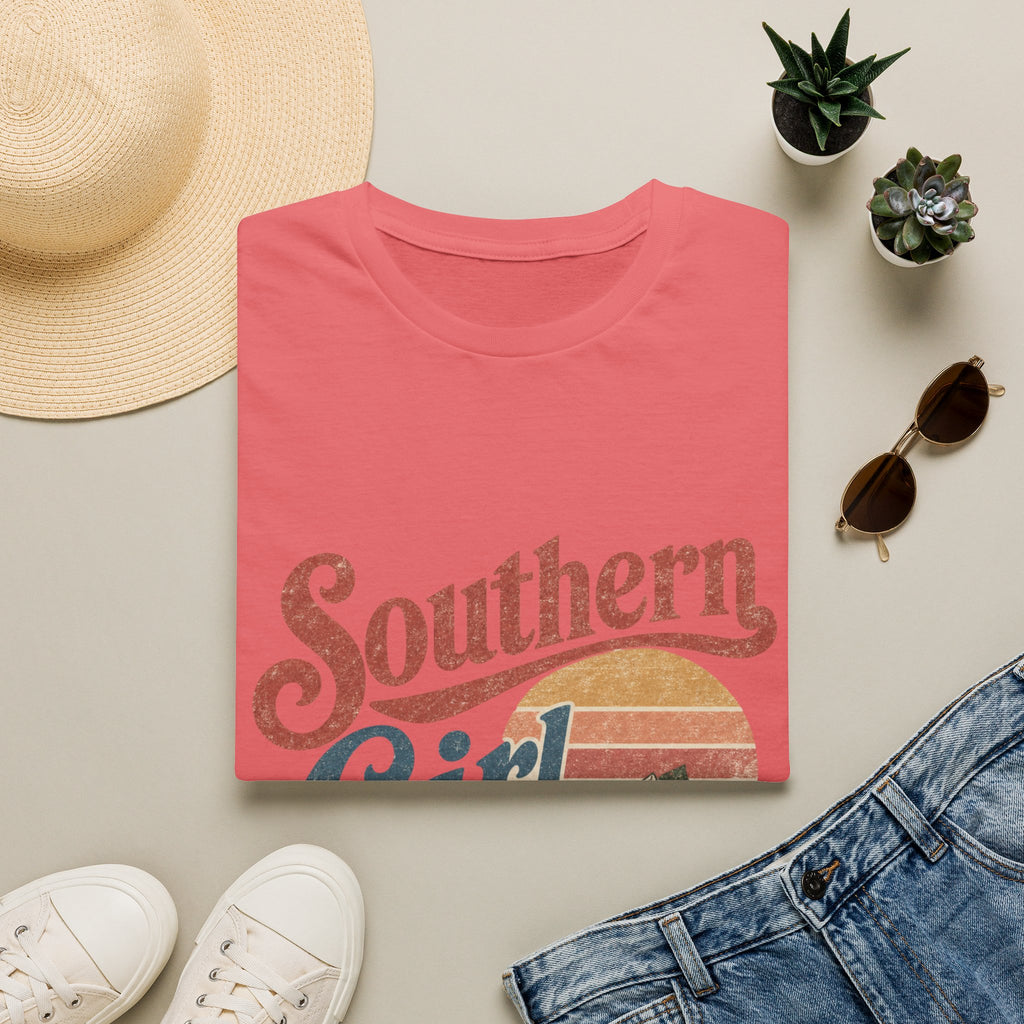 Southern Girl T-Shirt — Vintage Retro Magnolia Tee