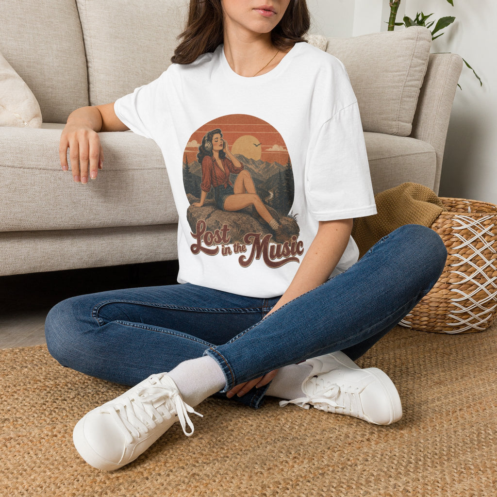 Retro Pin-Up 'Lost in Music' T-Shirt — Vintage Sunset Music Tee