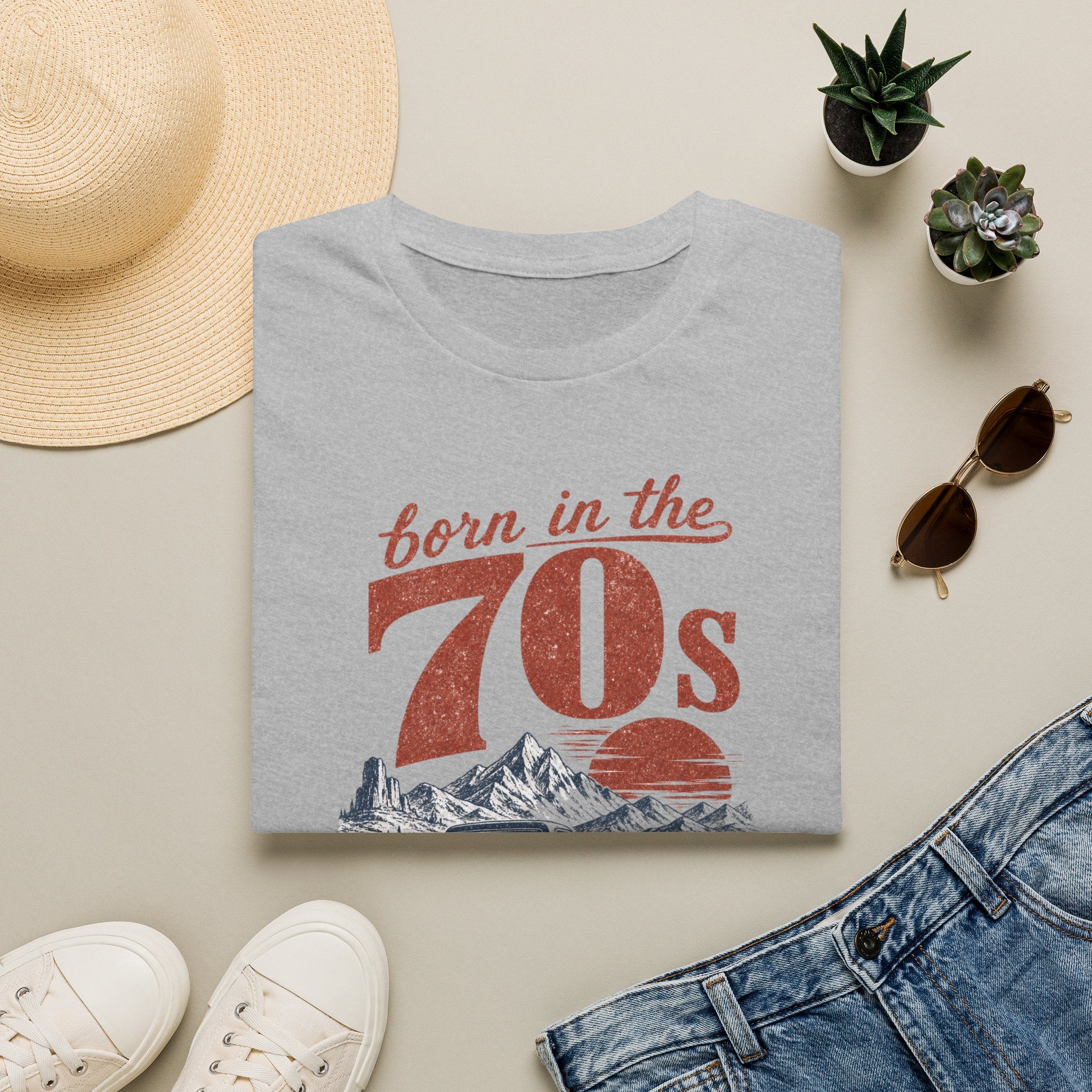 Born in the 70s T-Shirt — Retro 1970s Vintage Sunset Tee