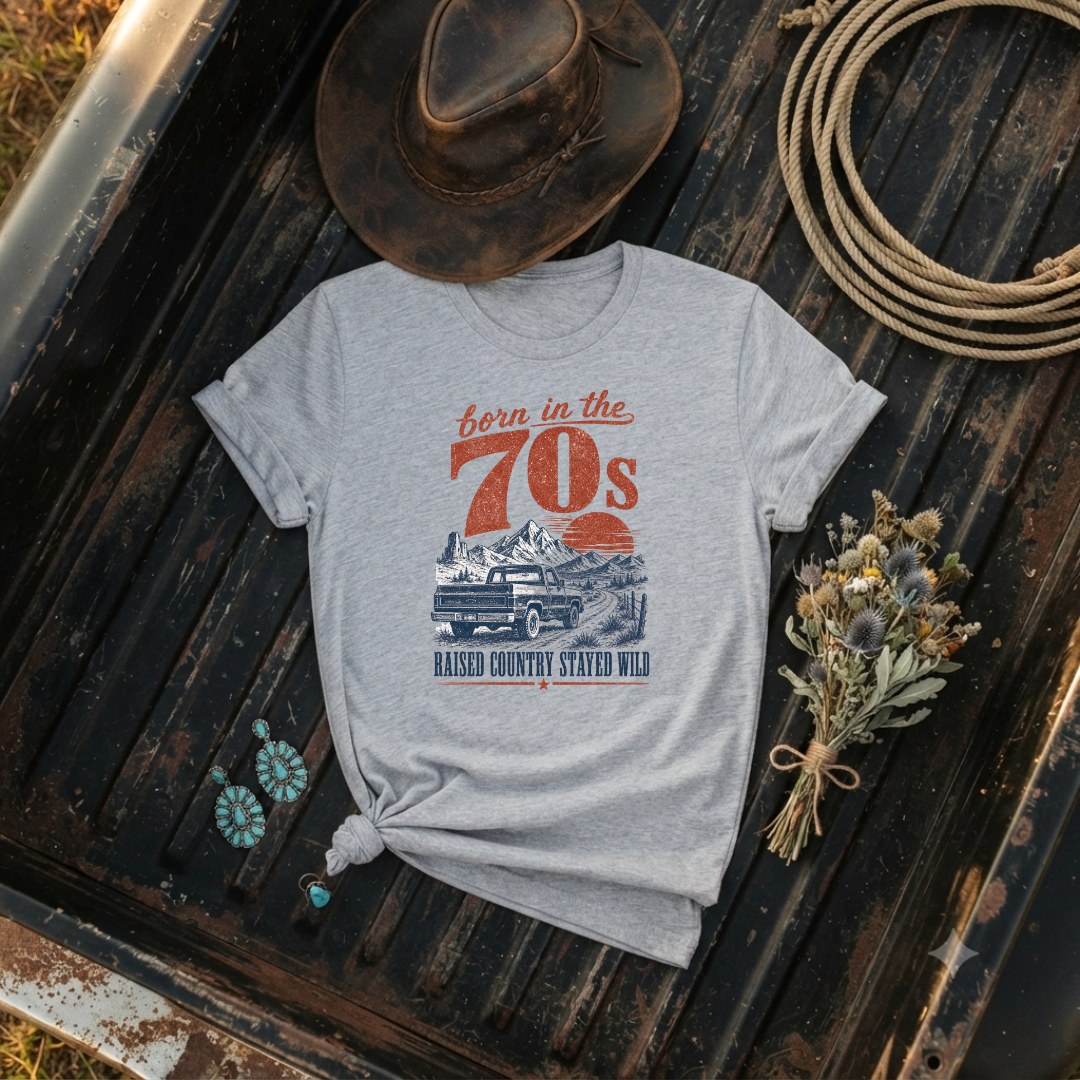 "Born in the 70s" Retro Graphic T-Shirt