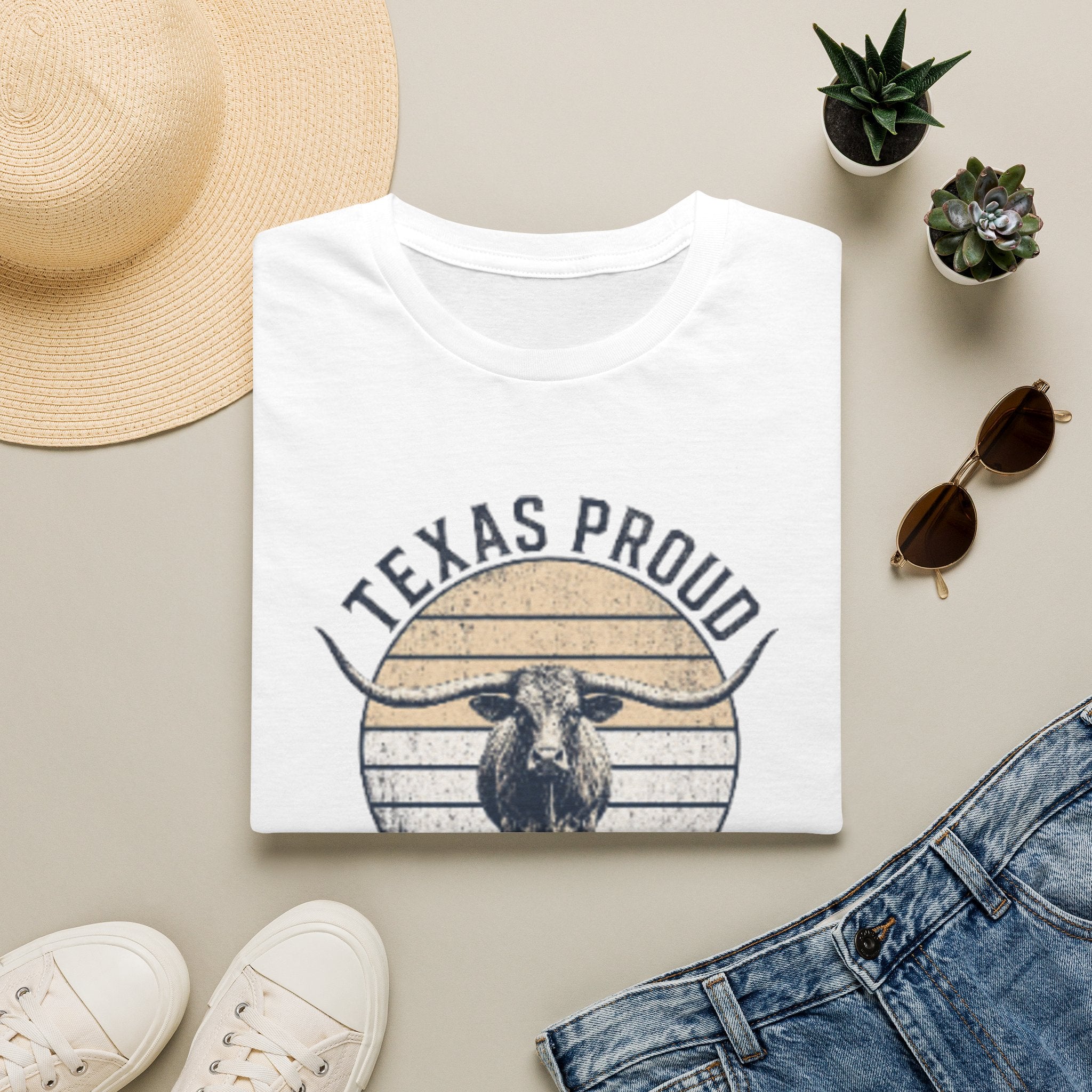 Texas Proud "Born to Roam" T-Shirt — Vintage Longhorn Tee for Texas Lovers