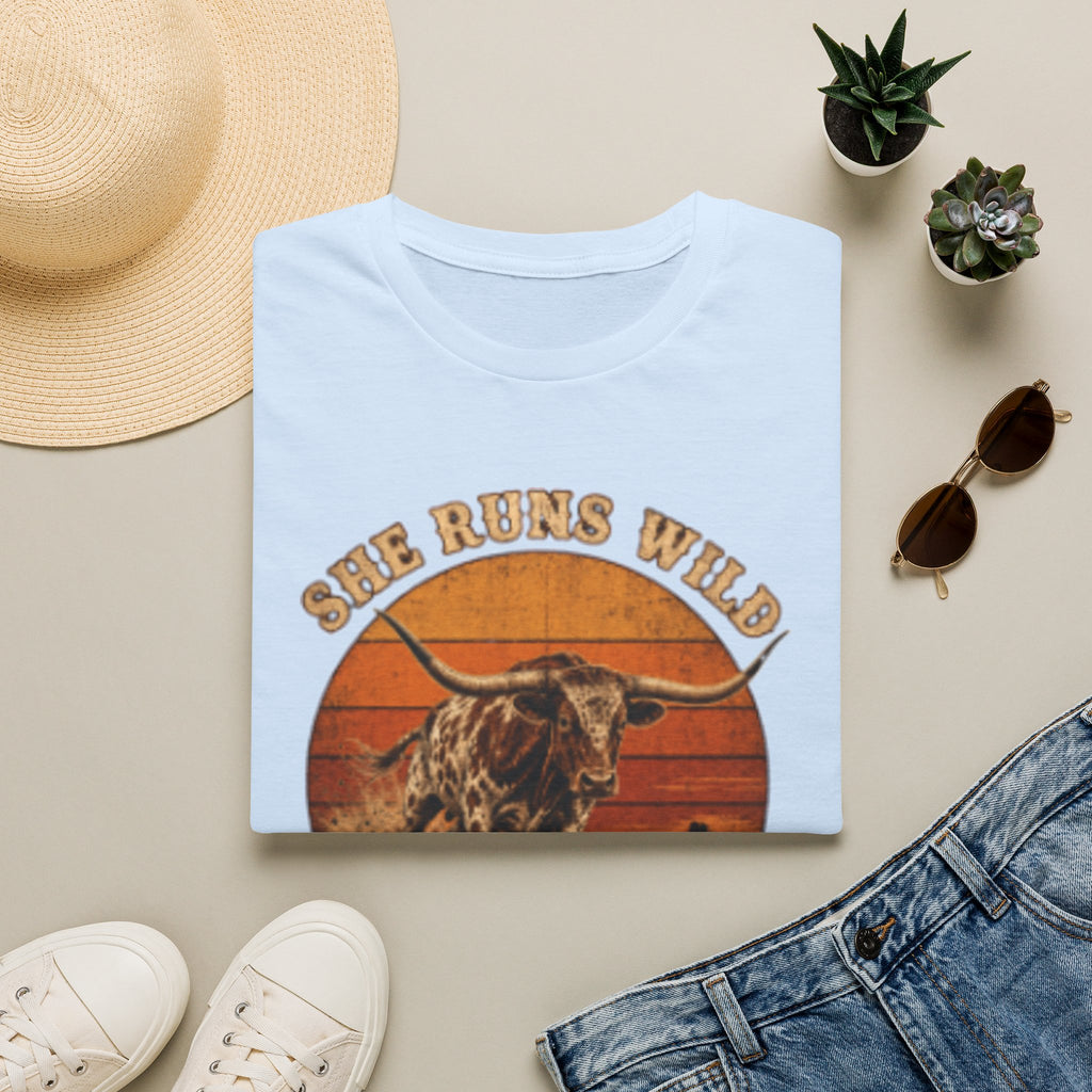 T-Shirt — "She Runs Wild" Western Longhorn Retro Graphic Tee