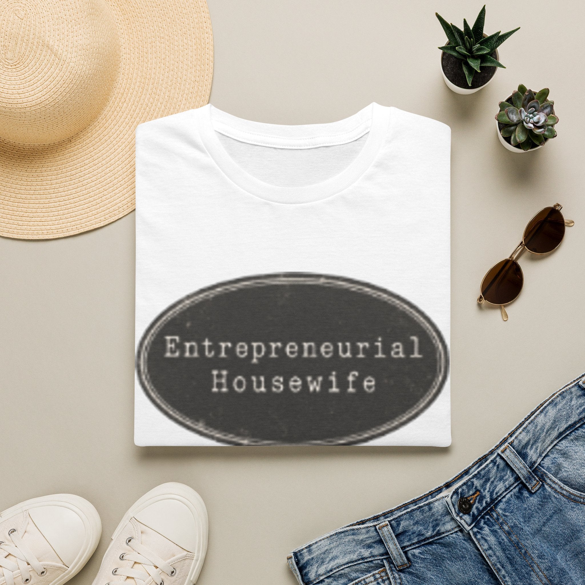 Entrepreneurial Housewife T-Shirt — Vintage Typewriter Badge Tee for Women Entrepreneurs