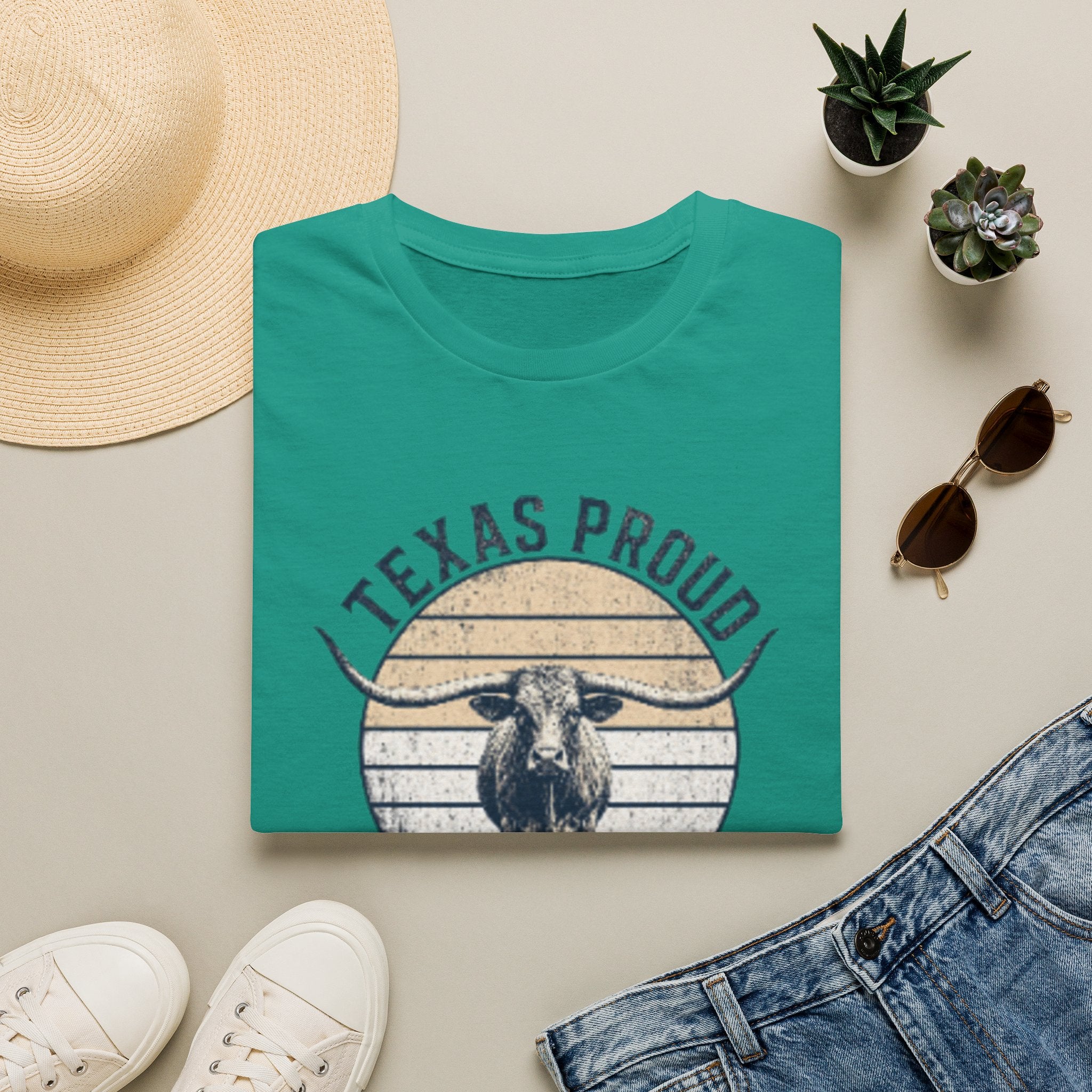 Texas Proud "Born to Roam" T-Shirt — Vintage Longhorn Tee for Texas Lovers